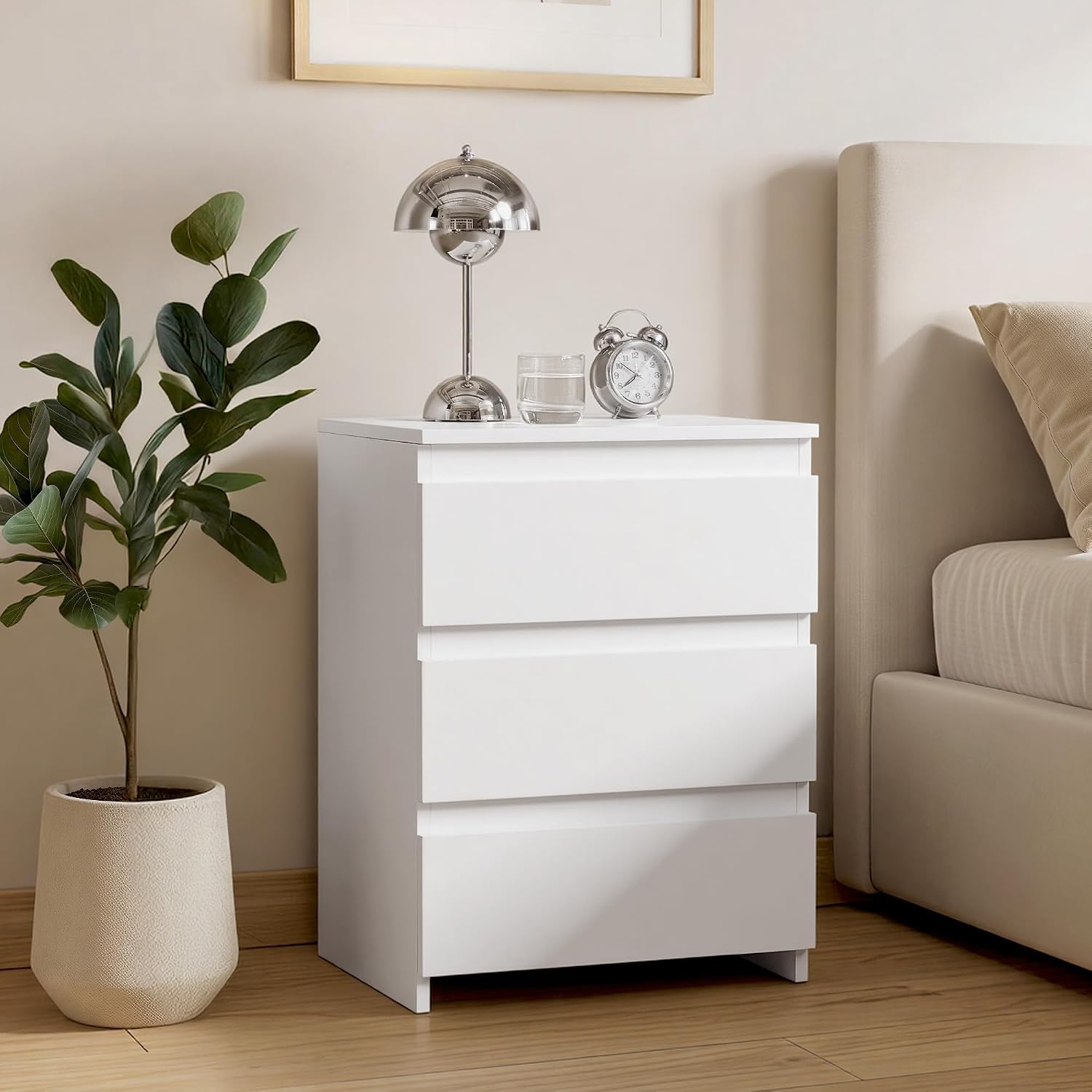 Klein nachtkastje met 3 laden, - Drawer Dresser White recensie en prijs